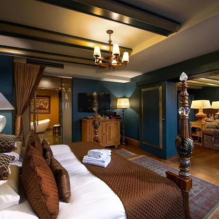 Lejlighedshotel Kanonicza 22 4*