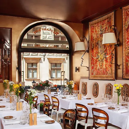 Kanonicza 22 4* 크라쿠프