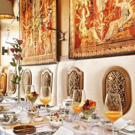 Kanonicza 22 아파트호텔 4*