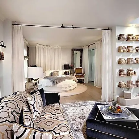 Apart-hotel Kanonicza 22