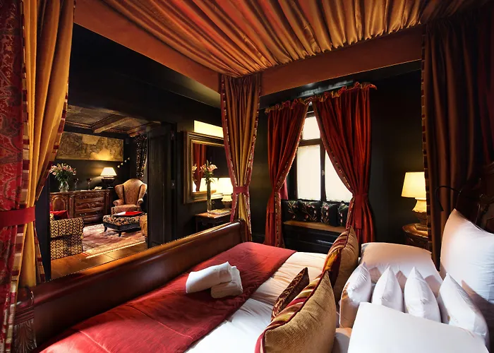 Apart Otel Kanonicza 22 Krakow