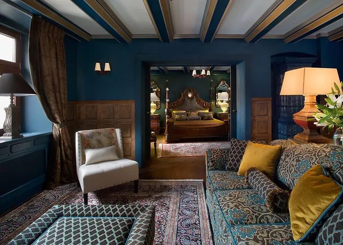 カノニキーザ 22 アパートホテル 4*